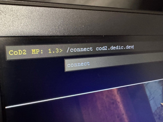 CoD2 console example showing /connect cod2.dedic.dev